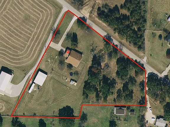 3rd image of 2145 Old Mineral Wells Hwy