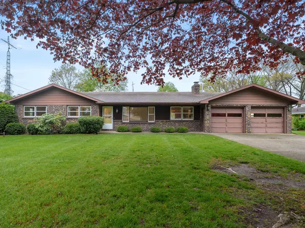 2286 Shiawasee Ln, Stevensville, MI 49127
