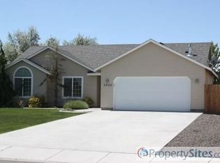 2924 S Tacoma Pl, Kennewick, WA 99337