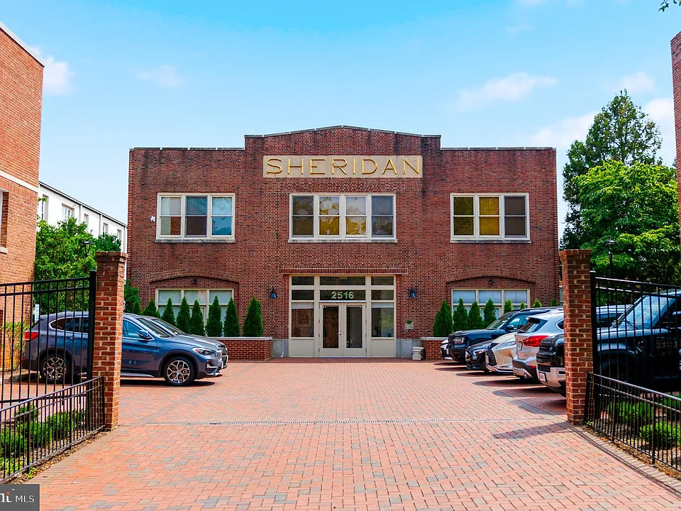 2516 Q St NW #Q305