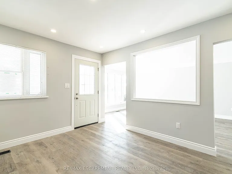 196 Upper Paradise Rd #1 — Photo 5