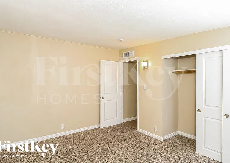 5119 Margo Dr — Photo 10