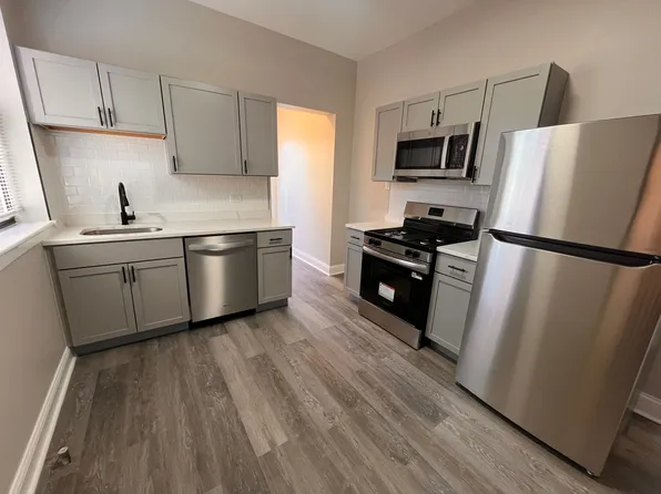 4918 S Vincennes Ave APT 3R, Chicago, IL 60615