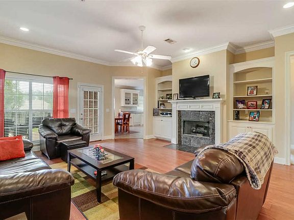 5th image of 182 Apple Blossom Dr