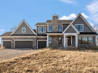 21412 Crescent Curv, Lakeville, MN 55044