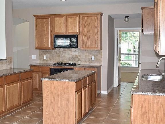 3rd image of 2420 Greenbrook Dr