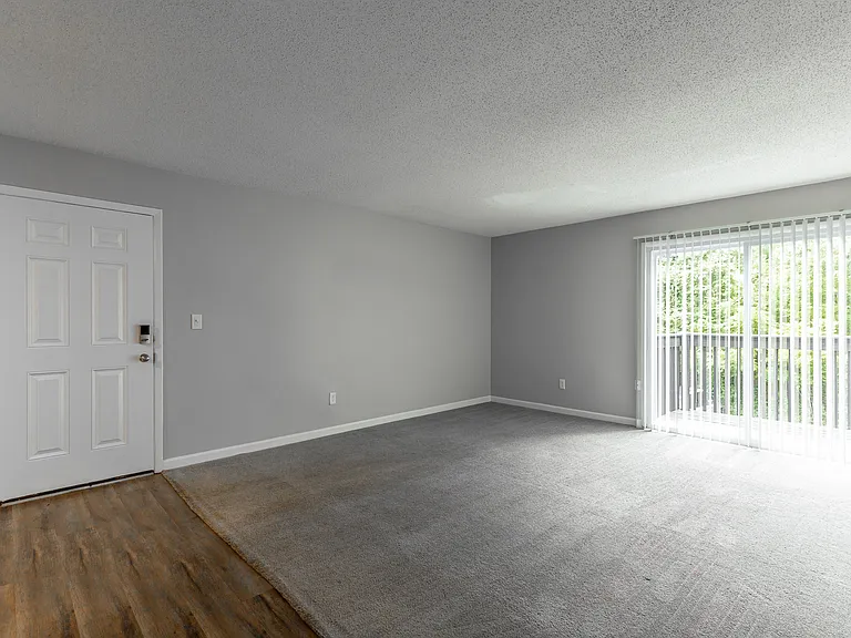 East Ridge Flats and Townhomes — Photo 18