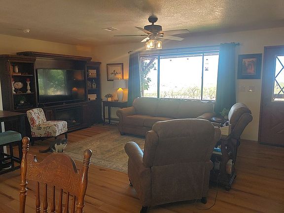 2nd image of 2540 W Diamond Dr