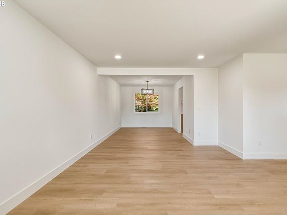 5th image of 7212 NE 54th Pl