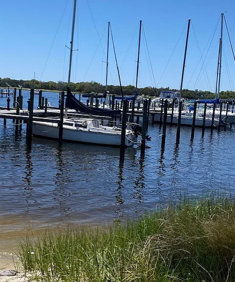Landings of Pensacola — Photo 22