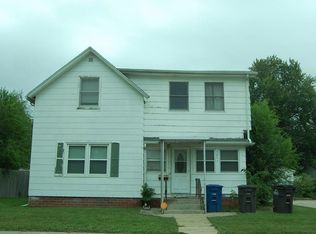 1251 E 28th St, Des Moines, IA 50317