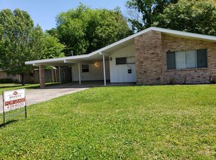 4415 Pleasant Dr, Lake charles, LA 70605