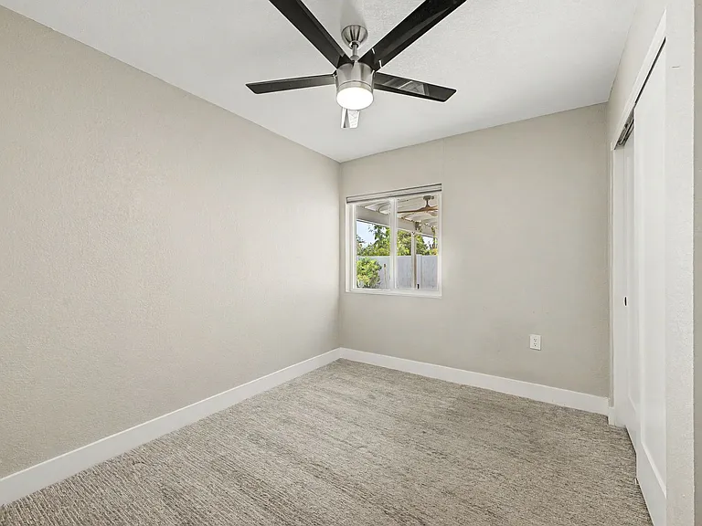 5017 E Acoma Dr — Photo 24