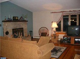 314 Greenridge Dr, Langhorne, PA 19047