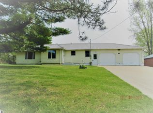 4577 W Remus Rd, Mount Pleasant, MI 48858