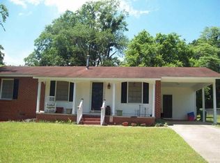 12 Hill Top Rd, Hawkinsville, GA 31036