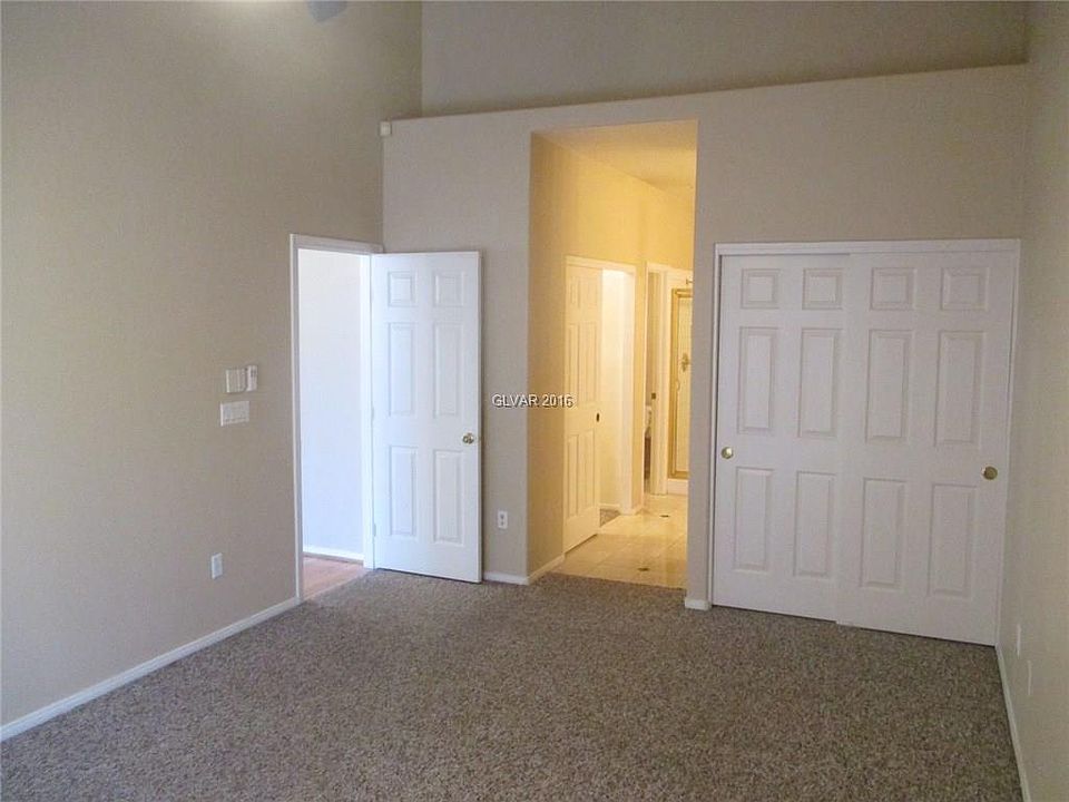 1st image of 9658 Emeraude Ave #0
