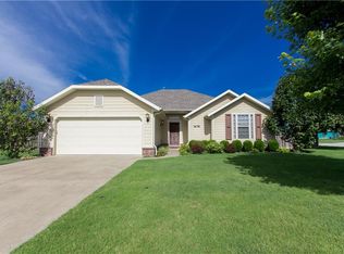 3678 Deerhurst St, Springdale, AR 72764