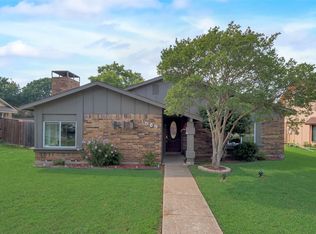 1509 Choctaw Dr, Mesquite, TX 75149