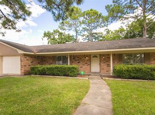 2003 Crestwood Dr, Richmond, TX 77469