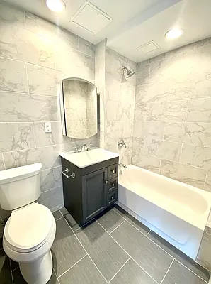 Rented by Current Real Estate Advisors | media 8