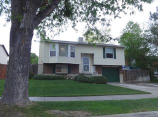 6521 S Eastbrook Dr, Taylorsville, UT 84129