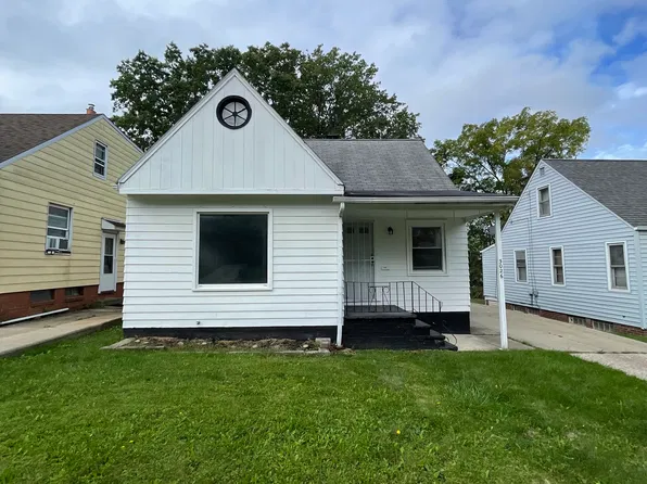 5026 E 86th St, Garfield Heights, OH 44125