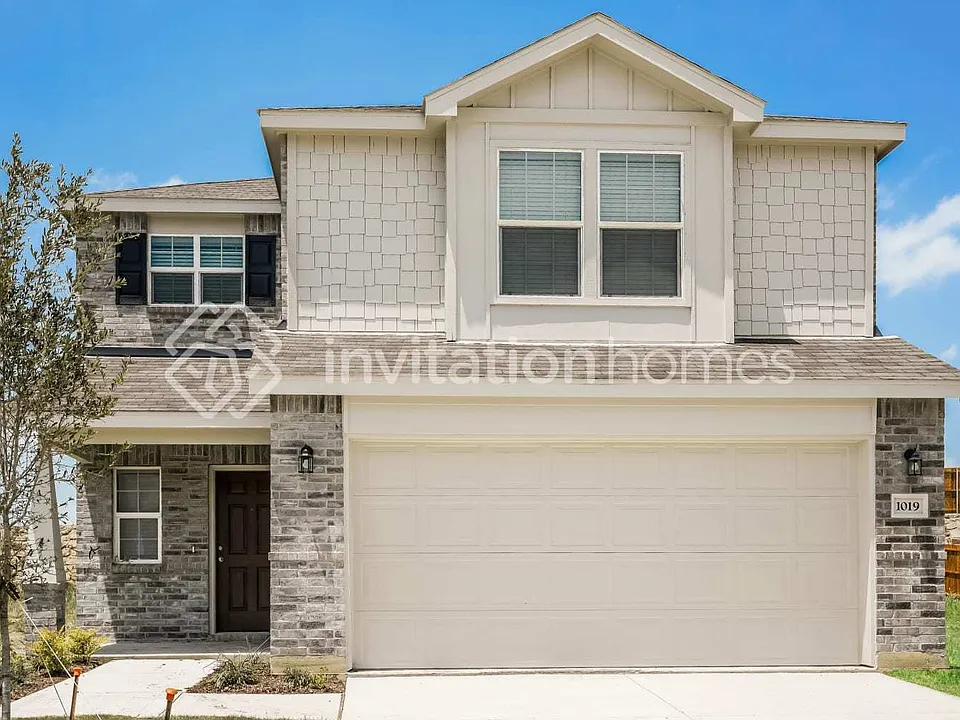 1019 Clear Dusk Ln