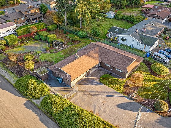 4th image of 14829 25th Avenue Ct E