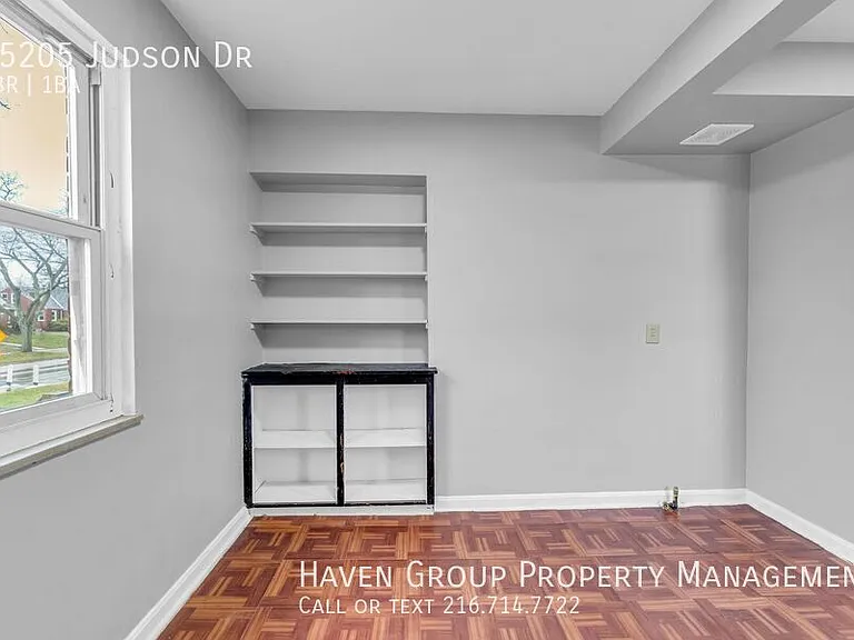 15205 Judson Dr — Photo 6