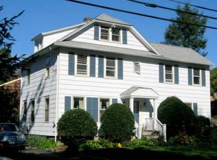 3 Roosevelt St, Norwalk, CT 06851