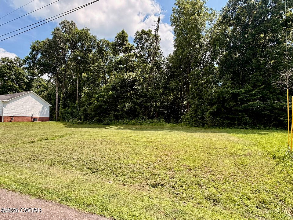 2nd image of 295 McGee Loop