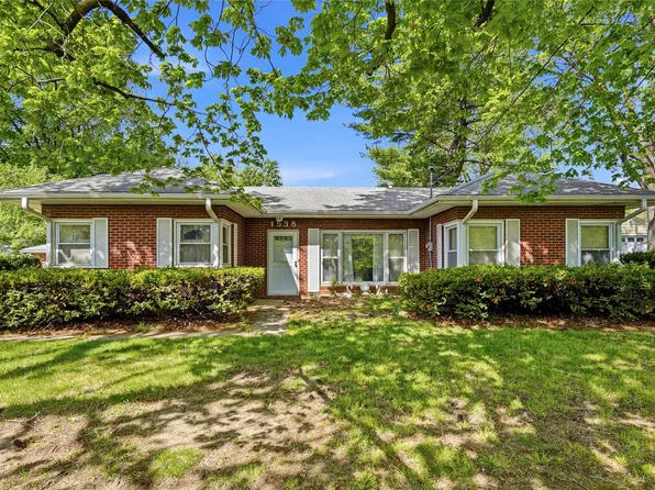 1538 63rd St, Windsor Heights, IA 50324