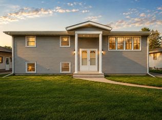 3623 45th St, Highland, IN 46322