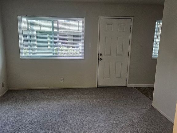 5th image of 422 Redwood Ave #3