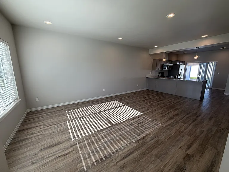 6001 Barge St #105 — Photo 2