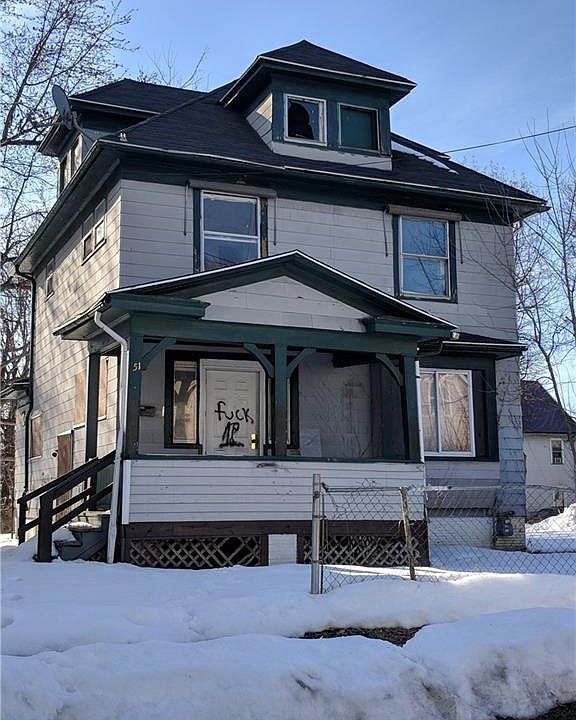 2nd image of 51 Lill St