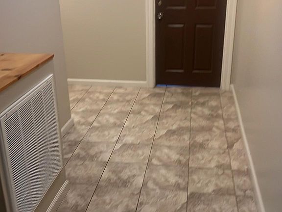 2nd image of 401 Walnut St APT 2