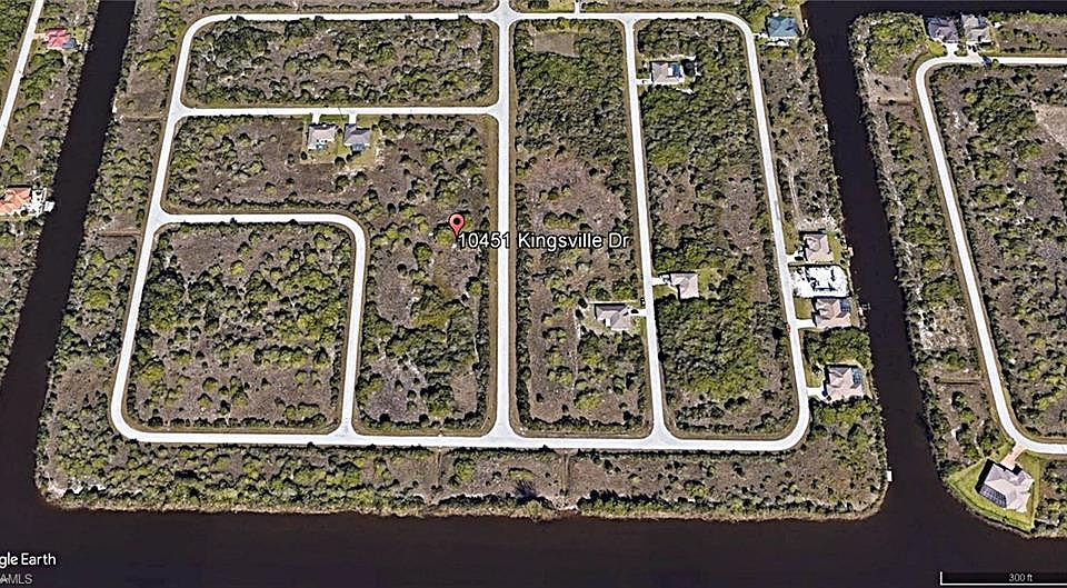 1st image of 10451 Kingsville Dr