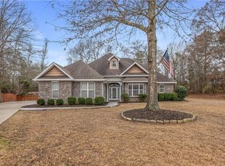 103 Tallyho Ct, Auburn, AL 36832