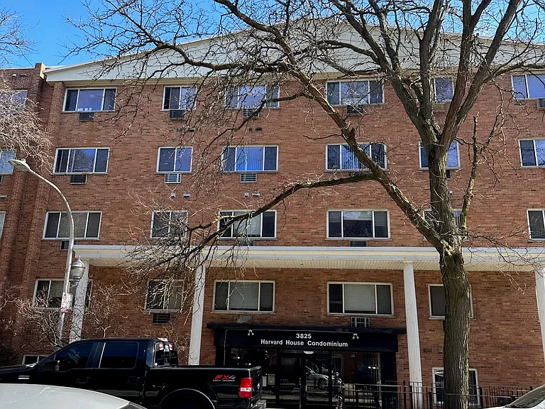 3825-508 N Pine Grove Ave — Photo 16