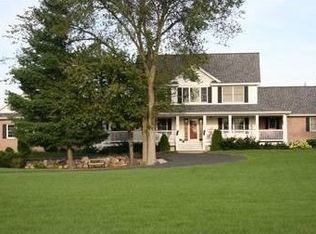 10059 Pine Meadows Ct, Goodrich, MI 48438