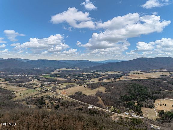 9th image of 8167 Asheville Hwy