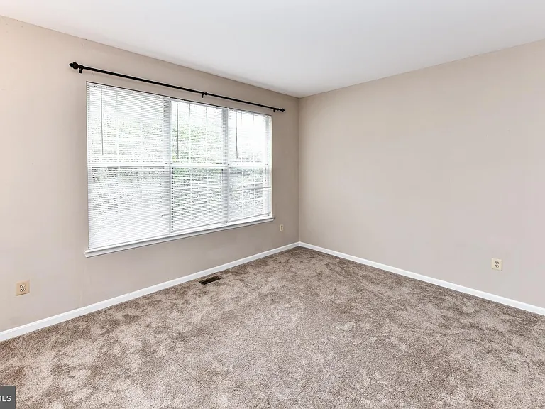 13100 Watchwood Ln — Photo 4