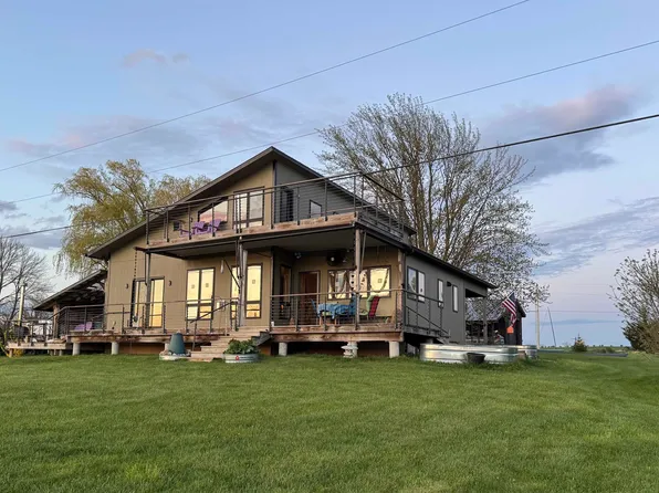 1842 Lake Street, Bridport, VT 05734