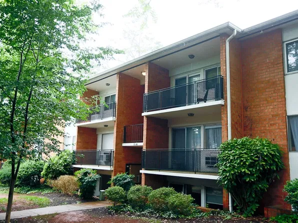 1800 Jpa, Charlottesville, VA