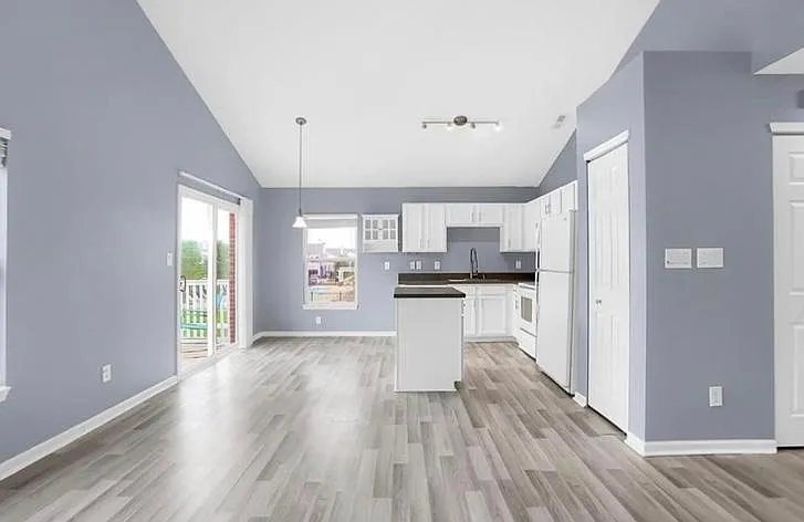 12155 Pebble St #700 — Photo 10