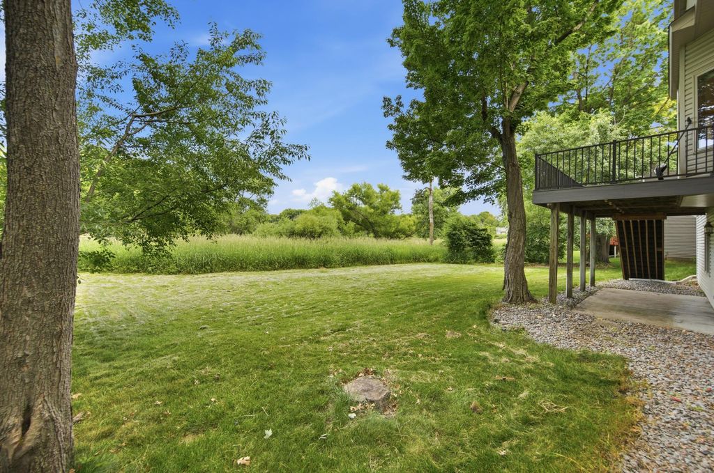 11019 Zumbrota Ct NE, Blaine, MN - View 5