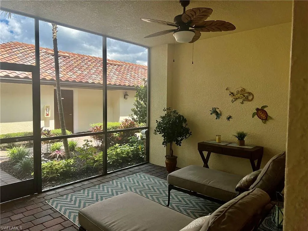 2 bed, 2.0 bath, 1454 sqft, $7,500 — Photo 4
