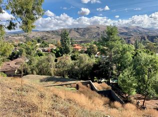 10321 Overhill Dr, Santa Ana, CA 92705